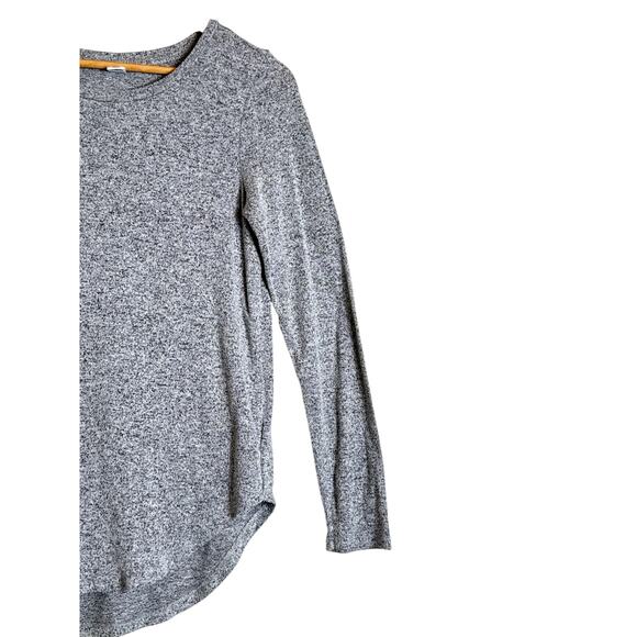 Old Navy Speckled Gray Relaxed Plush-Knit Top Women's Size S - Picture 3 of 8